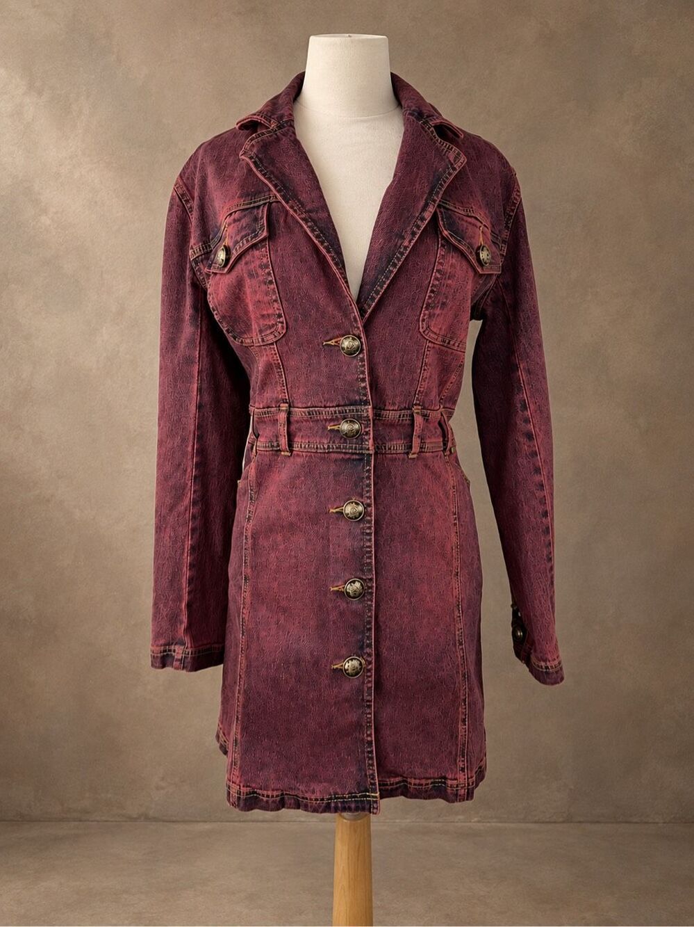 DG² by Diane Gilman M Acid Wash Denim Blazer Dress Burgundy Y2K